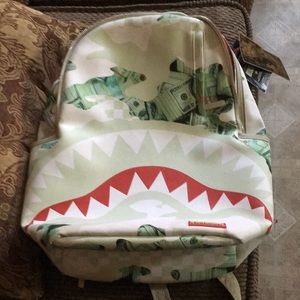 RARE LIMITED EDITION 100 DOLLAR BILLS RUBBER BANDS SECEET STASH POCKET